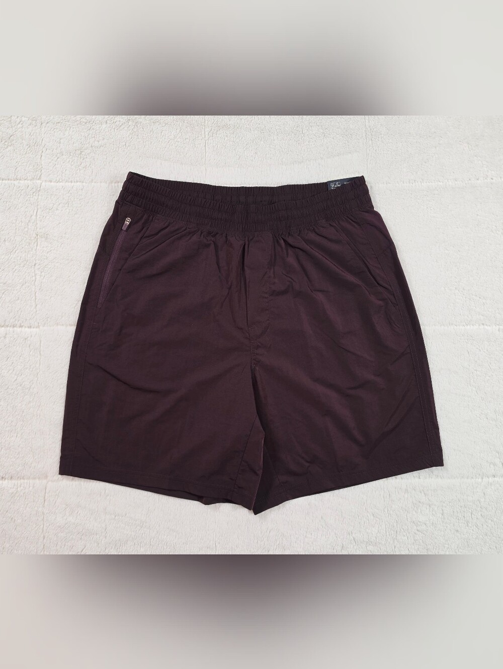Men's Stretch Hybrid Shorts in Deep Plum